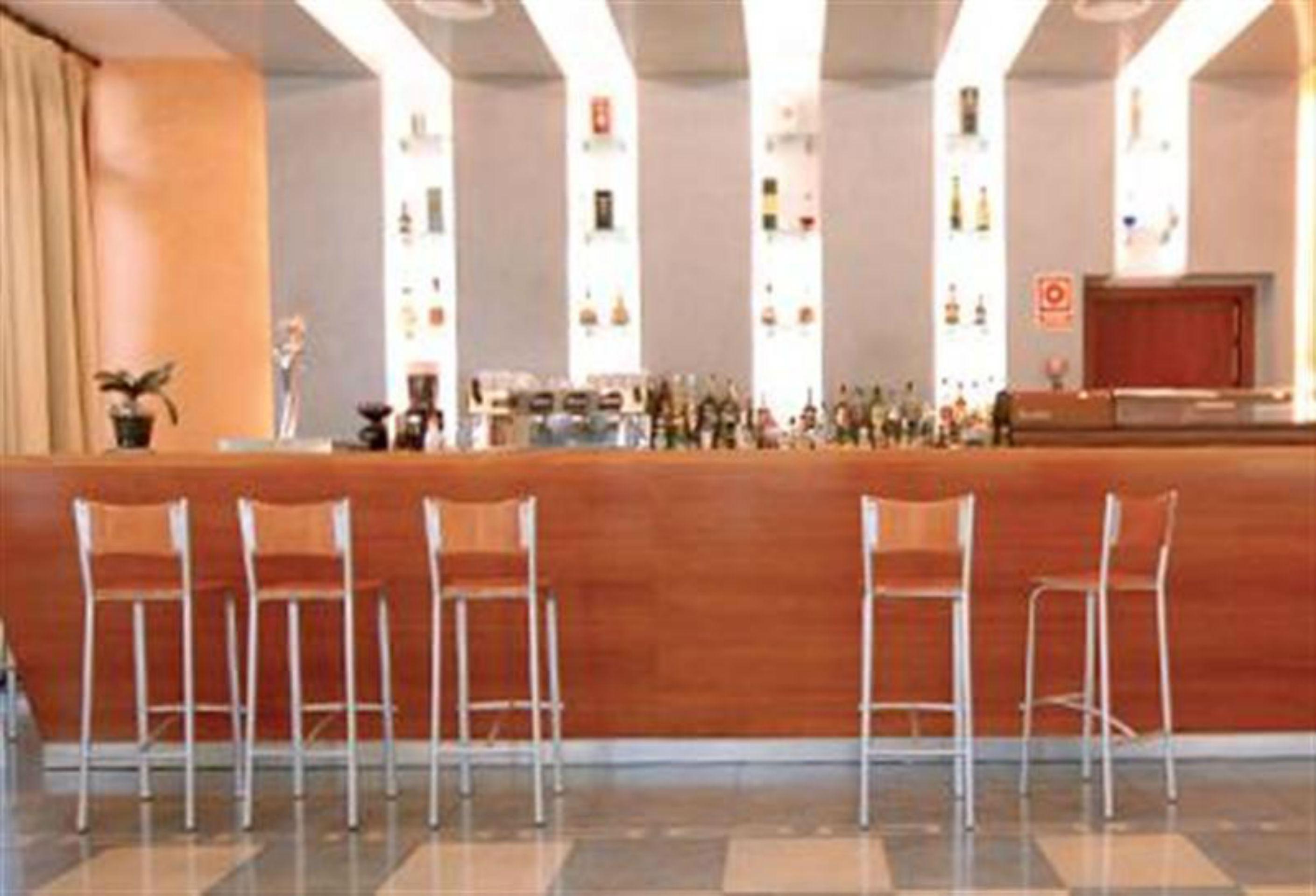 Hotel Cibeles Playa Gandia Bagian luar foto